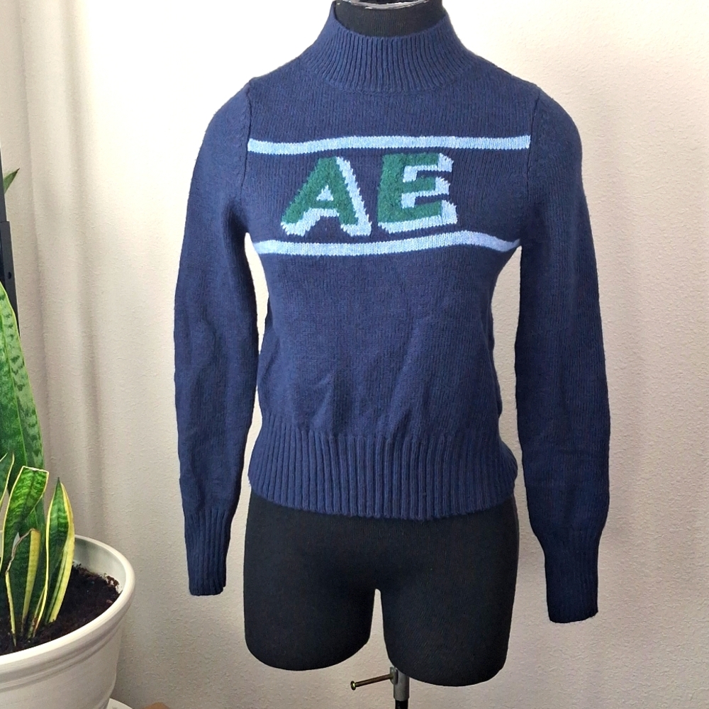 NWT American Eagle Women's Navy Sweater Size XS